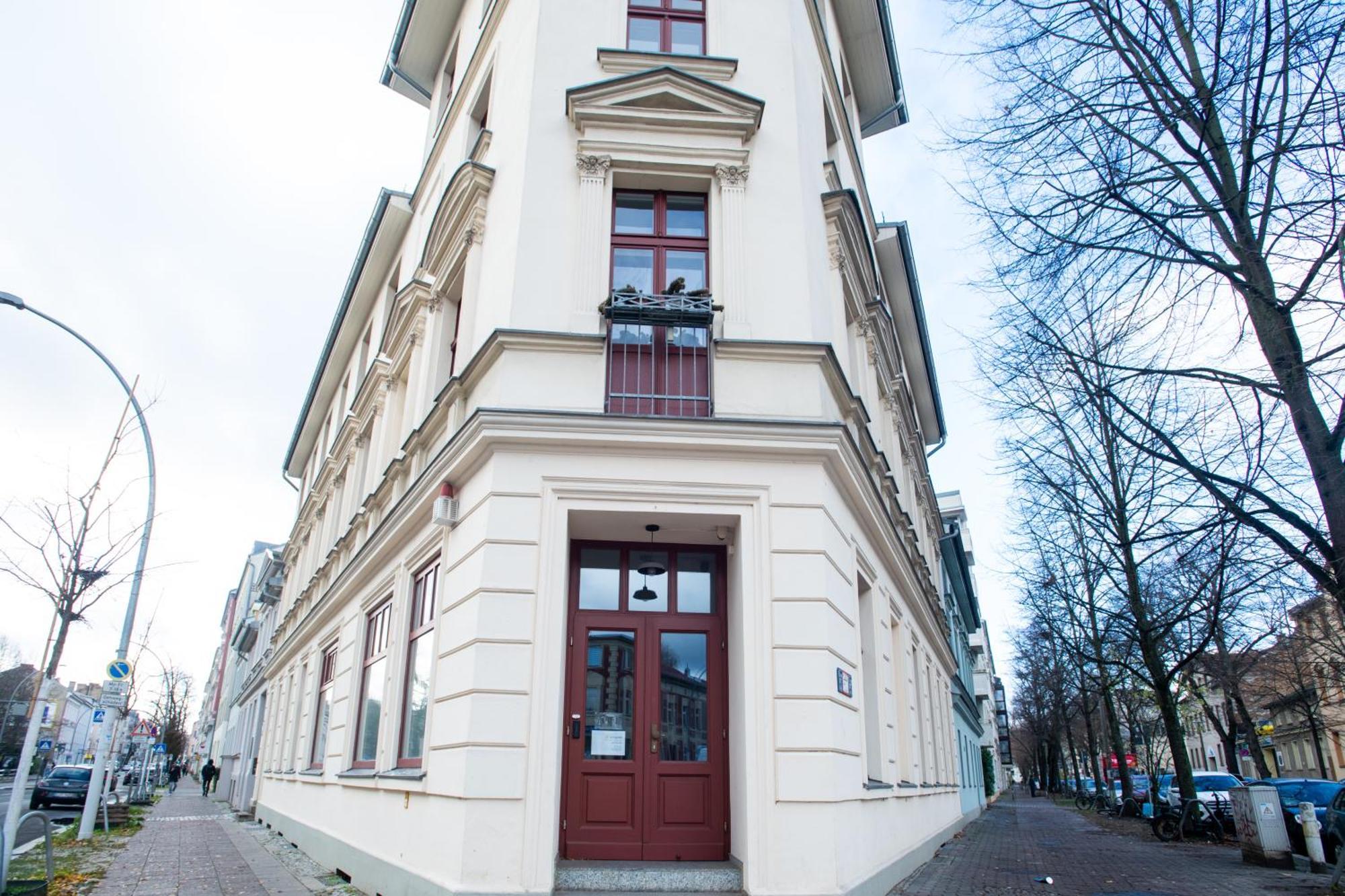 شقة Alt-Berliner Eckkneipe - "Feuchte Ecke" المظهر الخارجي الصورة
